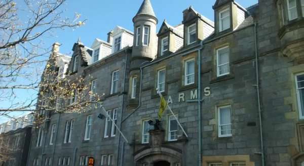 Grant Arms Hotel