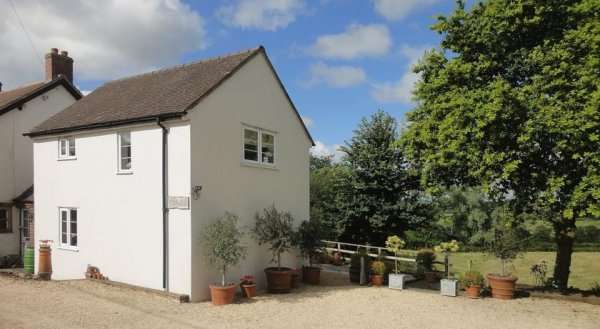 Green Oak Cottage