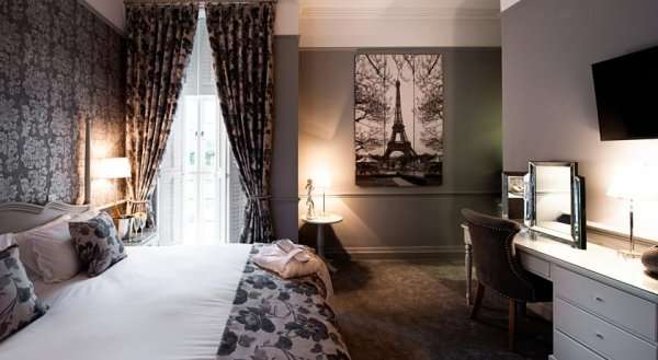 Greenwoods Hotel & Spa
