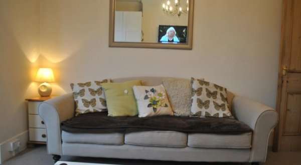 Grove Road Apartment