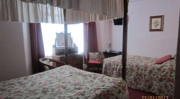 Hamilton Court Guest House