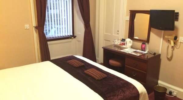 Hampton Hotel