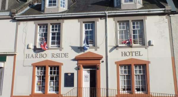 Harbourside Hotel