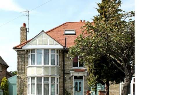 Harry's Bed and Breakfast