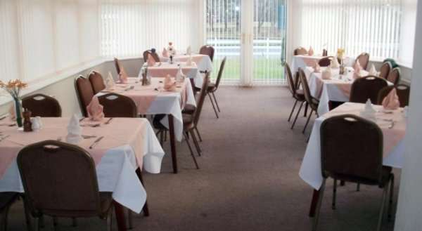 Grove Court Hotel