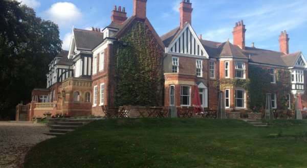 Healing Manor Hotel