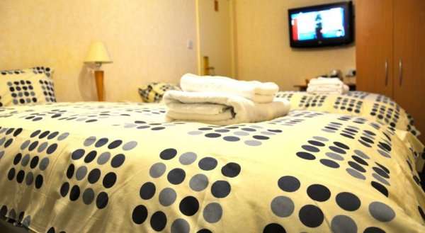 Heathrow Lodge