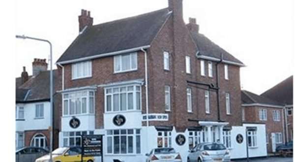 JJs Hotel & Bar