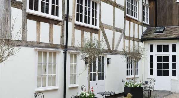 Lion & Pheasant Hotel