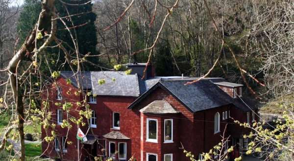 Lledr House Hostel