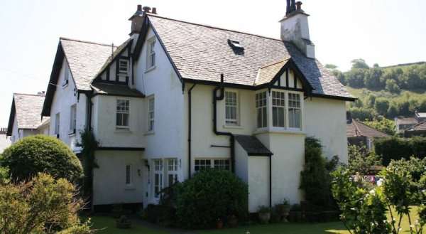 Longmead House