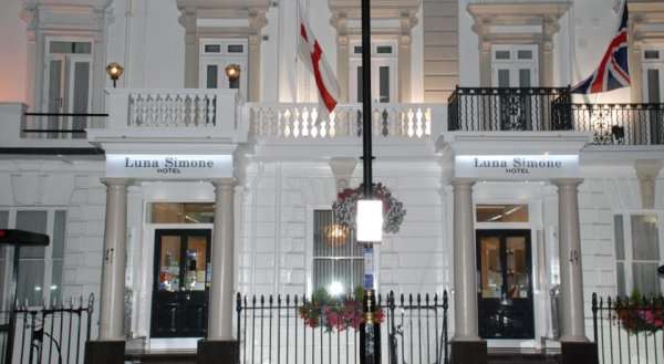 Luna And Simone Hotel
