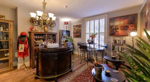 Mama’s Inn Boutique Guest House