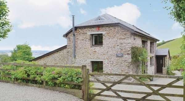 Mendennick Barn
