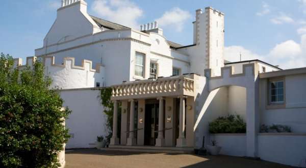 North West Castle Hotel