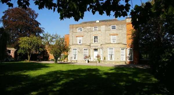 Priory House B&B And The Oriental Brewhouse Self Catering Accommodation