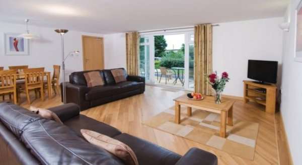 Redrock Apartments