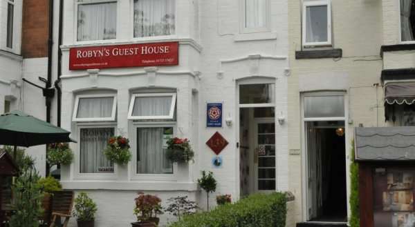 Robyn's Guest House