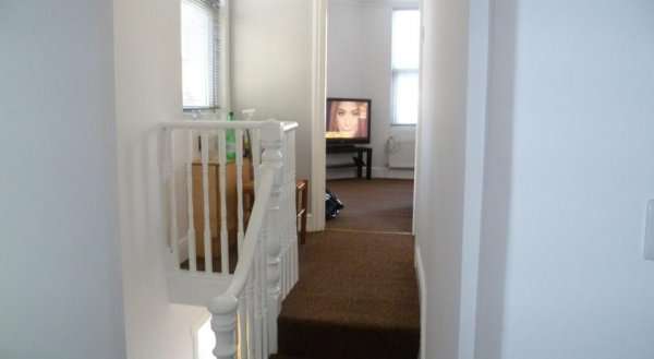 Roman Road Apartments