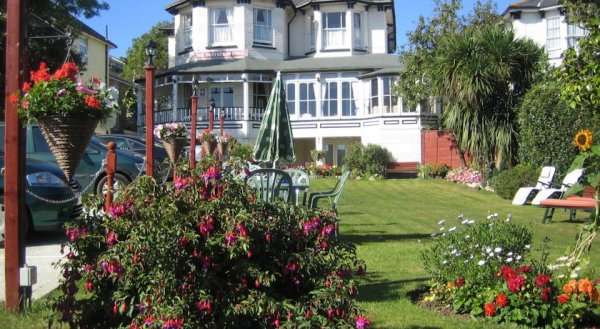 Roseberry Hotel