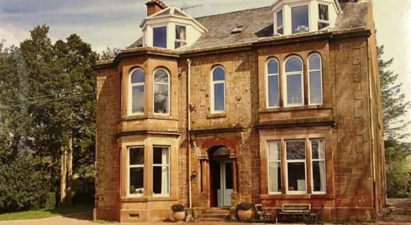 Rosebery House