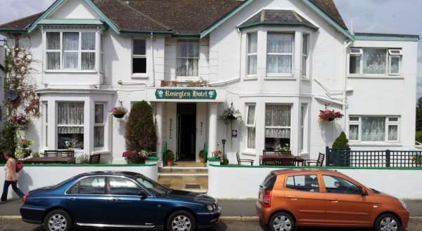 Roseglen Hotel