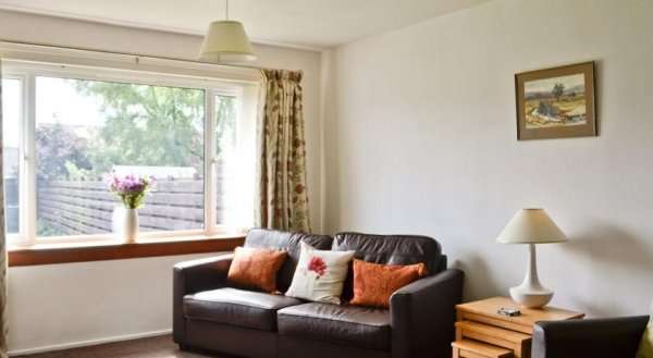 Rowanlea Cottage