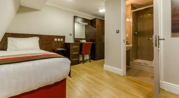 Royal Cambridge Hotel