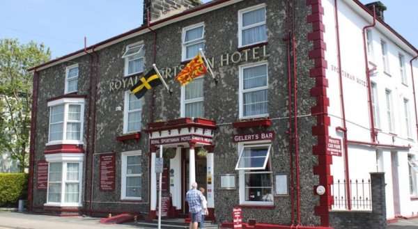 Royal Sportsman Hotel