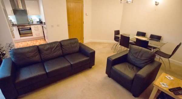 Salisbury Luxury Apartment