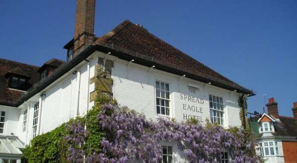 Spread Eagle Hotel And Spa