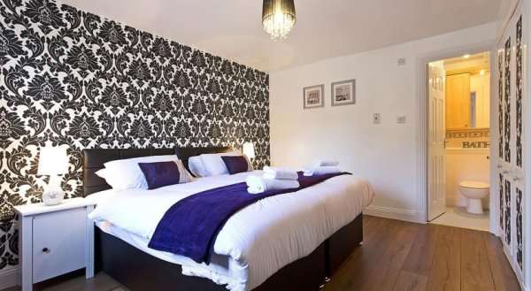 Spring Gardens Apartment