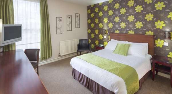 St James Hotel