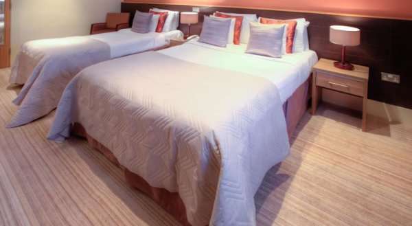 Strangford Arms Hotel