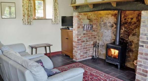 Strawberie Cottage