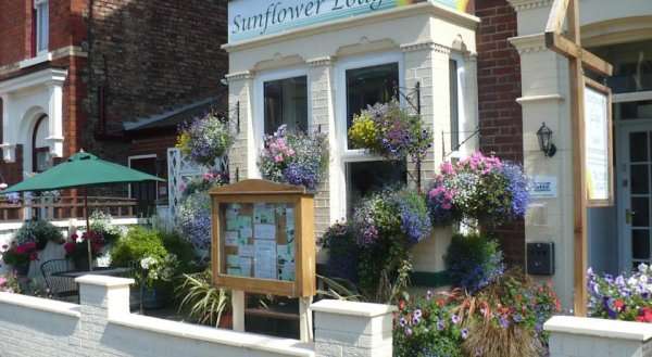 Sunflower Lodge