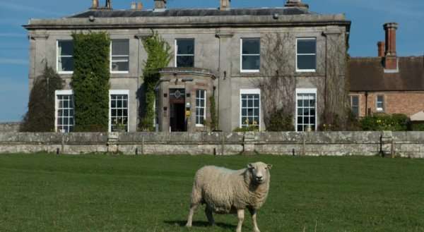 Sweeney Hall Hotel