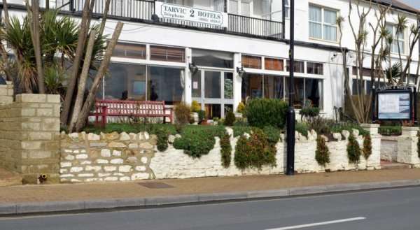 Tarvic2 Hotel
