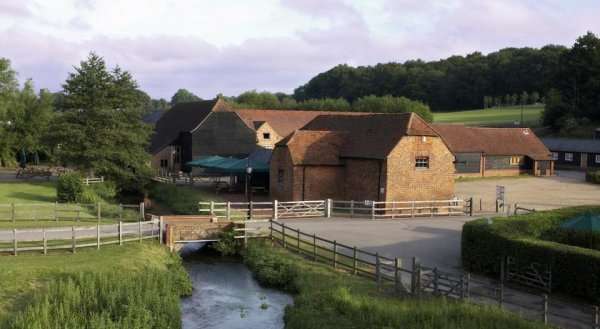 Tewin Bury Farm Hotel