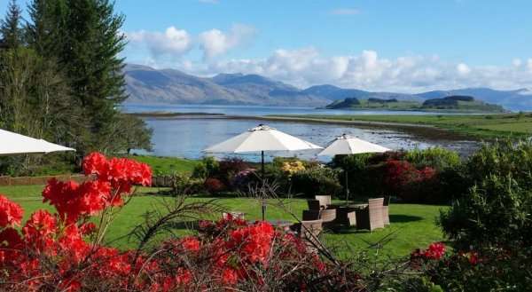 The Airds Hotel and Restaurant