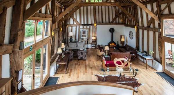 The Barn at Roundhurst