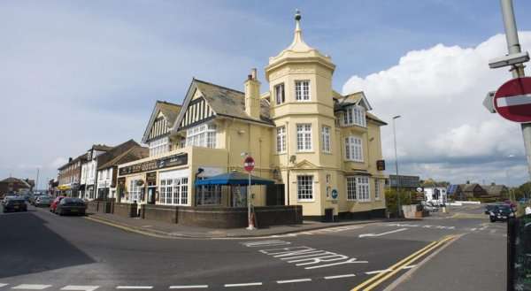 The Bay Hotel – RelaxInnz