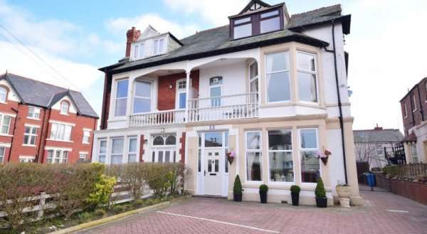 The Chymes Holiday Flats