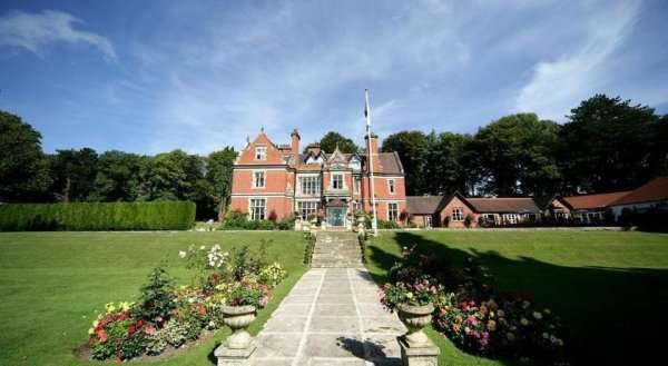 The Coed-Y-Mwstwr Hotel