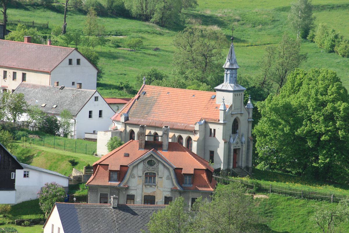 Tkalcovský kostel